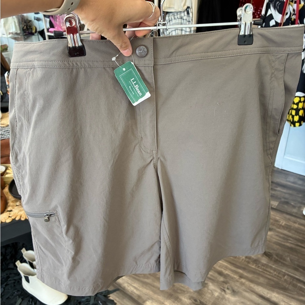 LLBean athletic shorts gray size 16 NWT